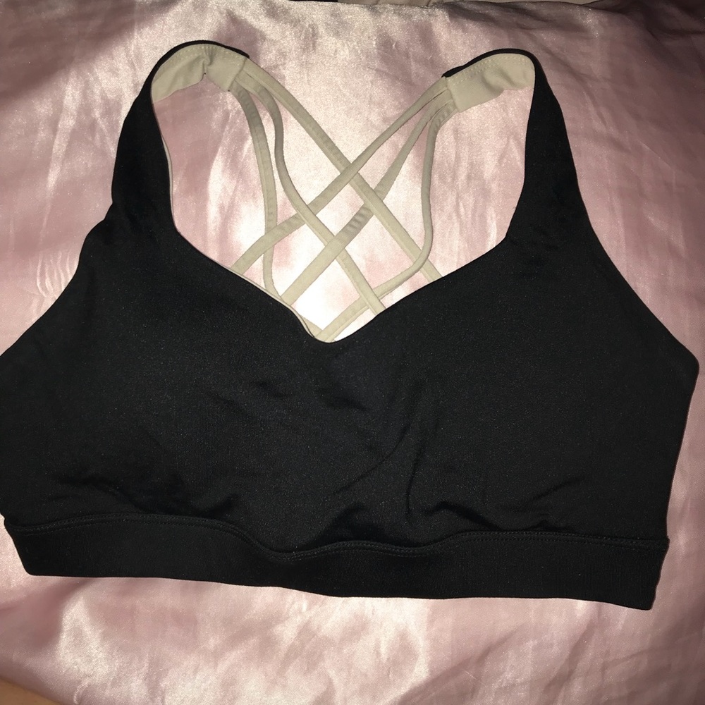 Forever21 black sports bra